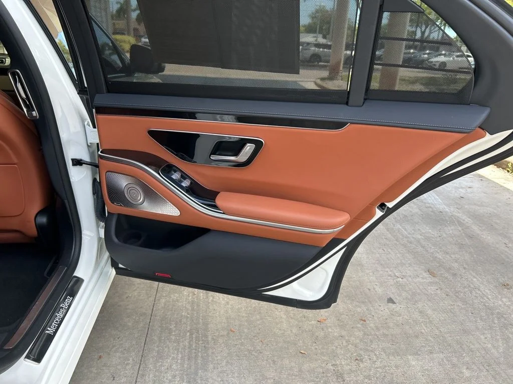 Photo 33