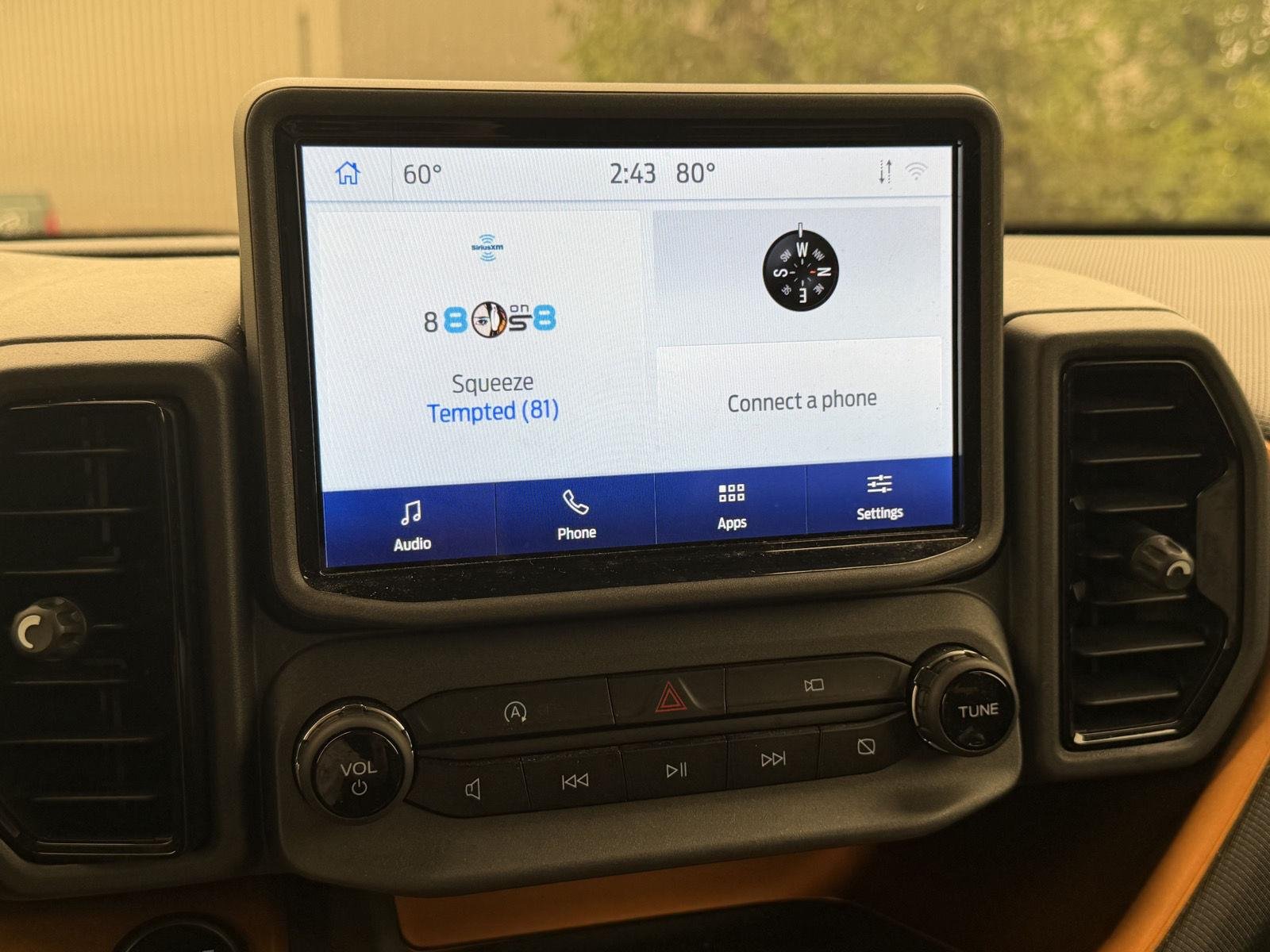 Used 2023 Carbonized Gray Ford Badlands image 7
