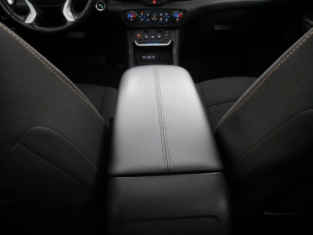 Used 2021 Ebony Twilight Metallic GMC SLE image 24