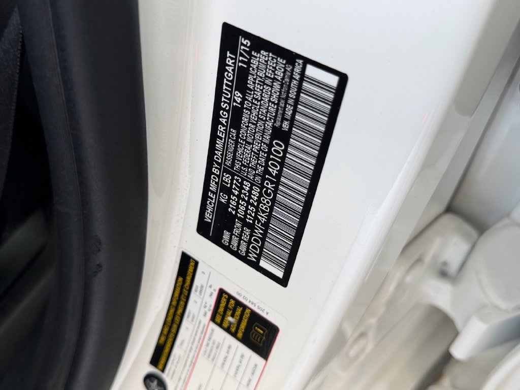 Used 2016 White Mercedes-Benz C 300 image 17