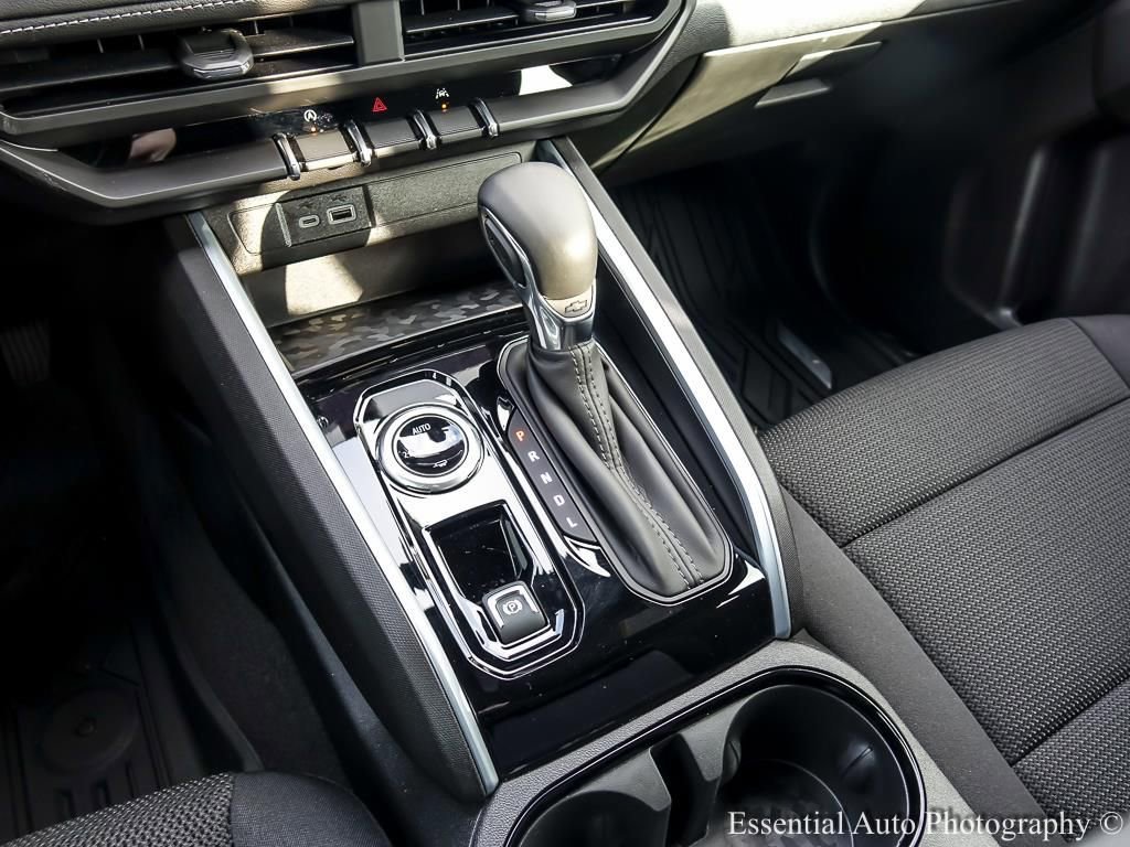 2025 CHEVROLET COLORADO - Image 17