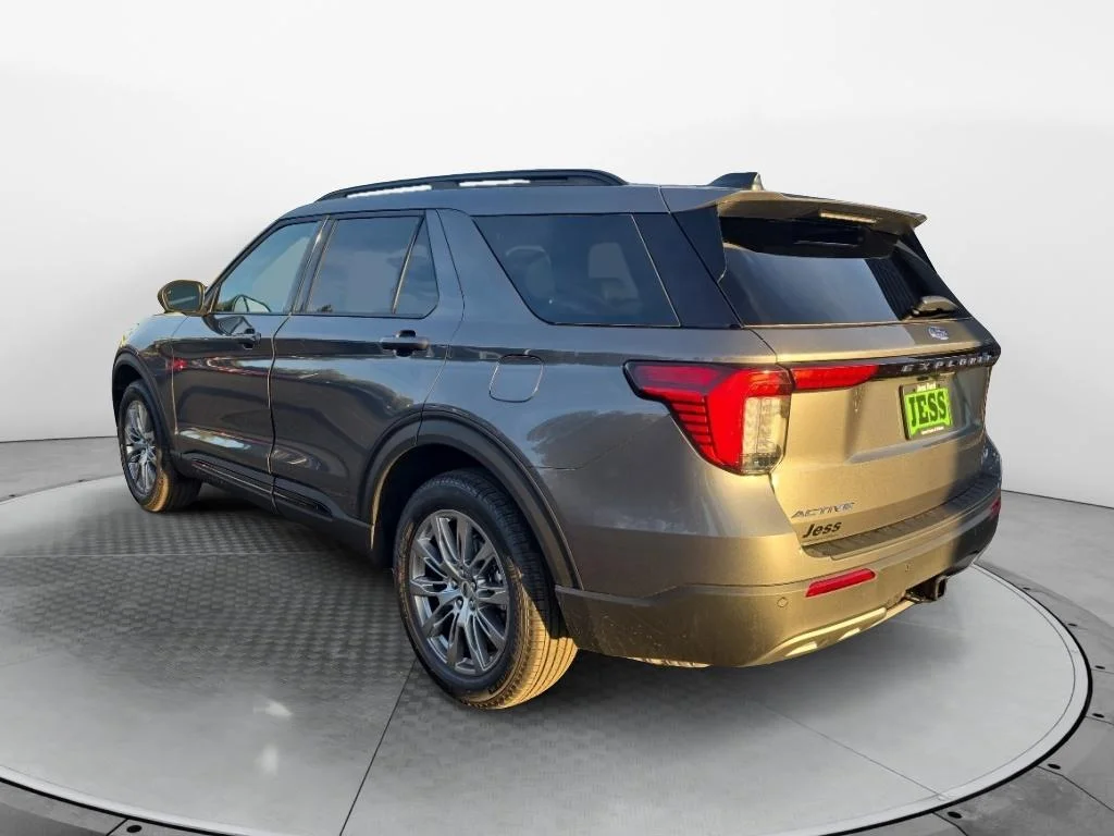 New 2026 Carbonized Gray Metallic Ford Active image 3