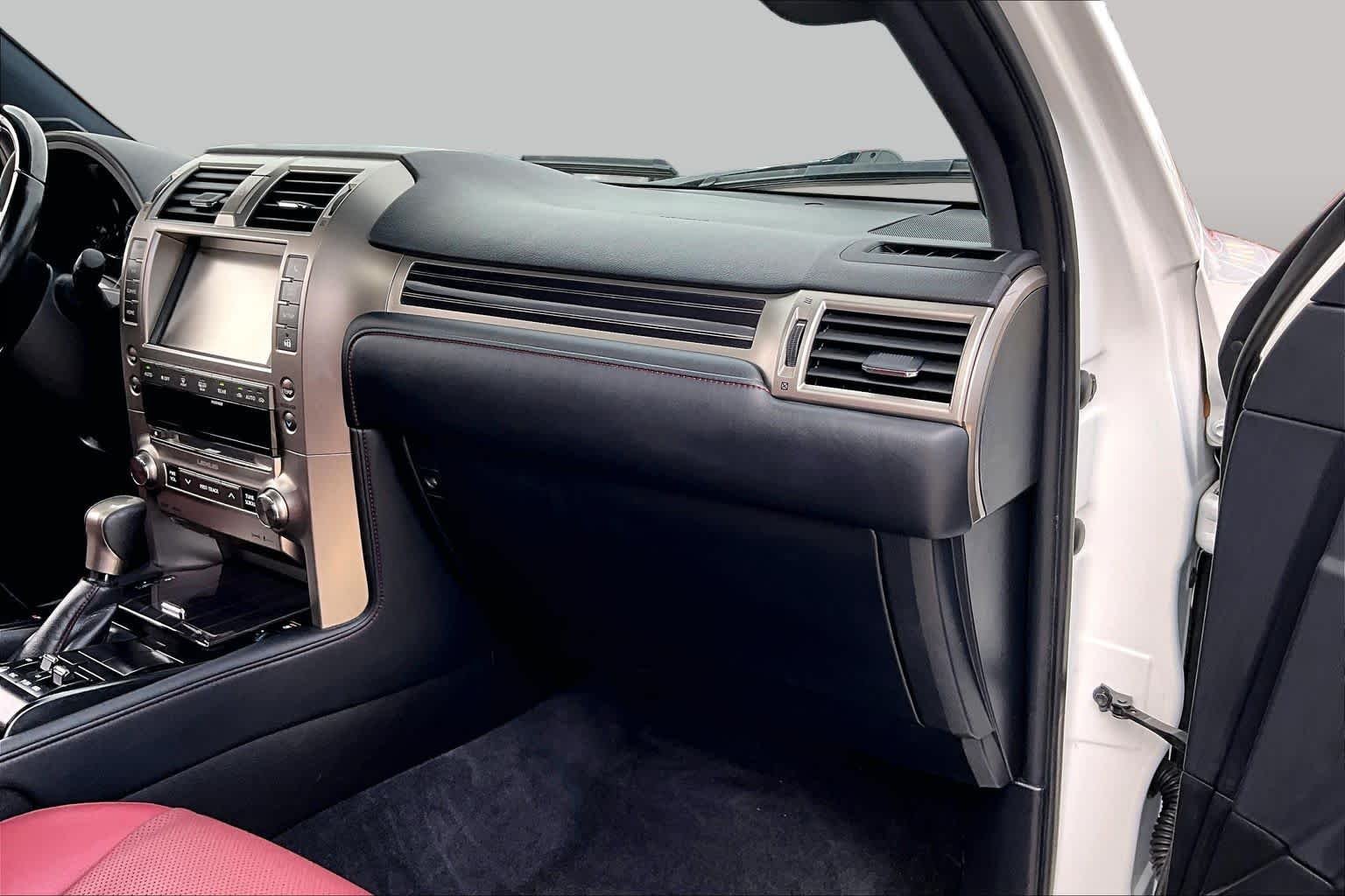 Used 2020 Starfire Pearl Lexus Premium image 19