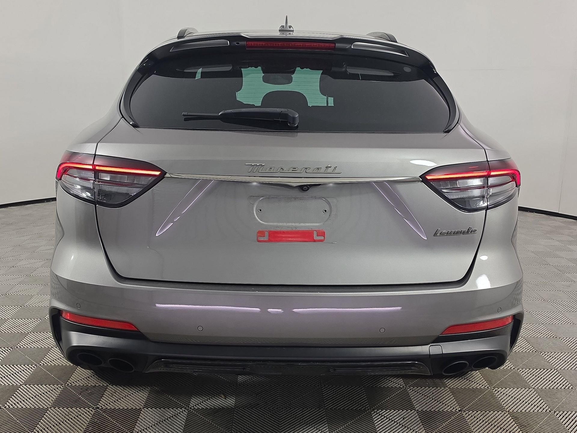 Used 2022 Gray Maserati Modena image 6