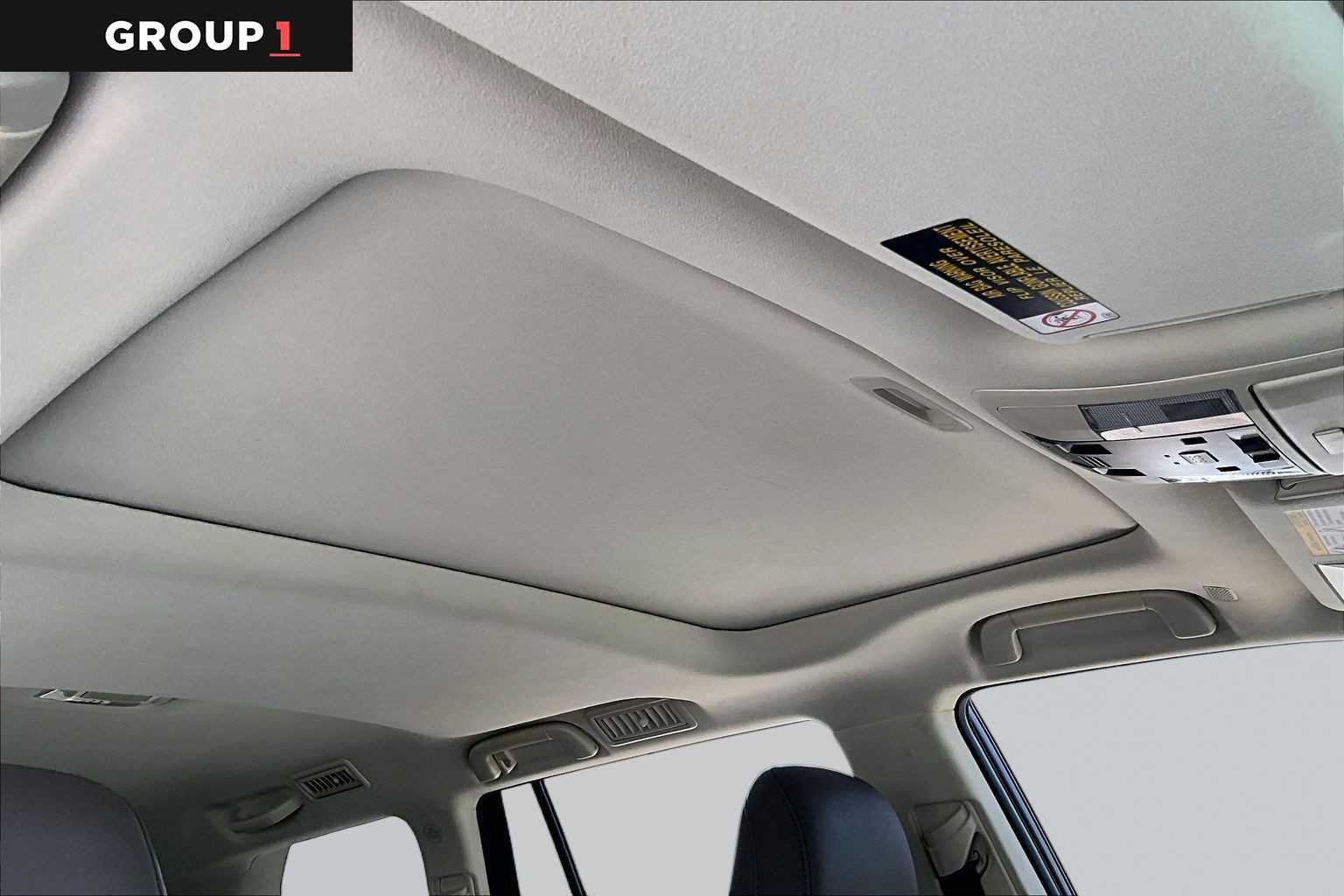 Used 2020 Starfire Pearl Lexus Premium image 12