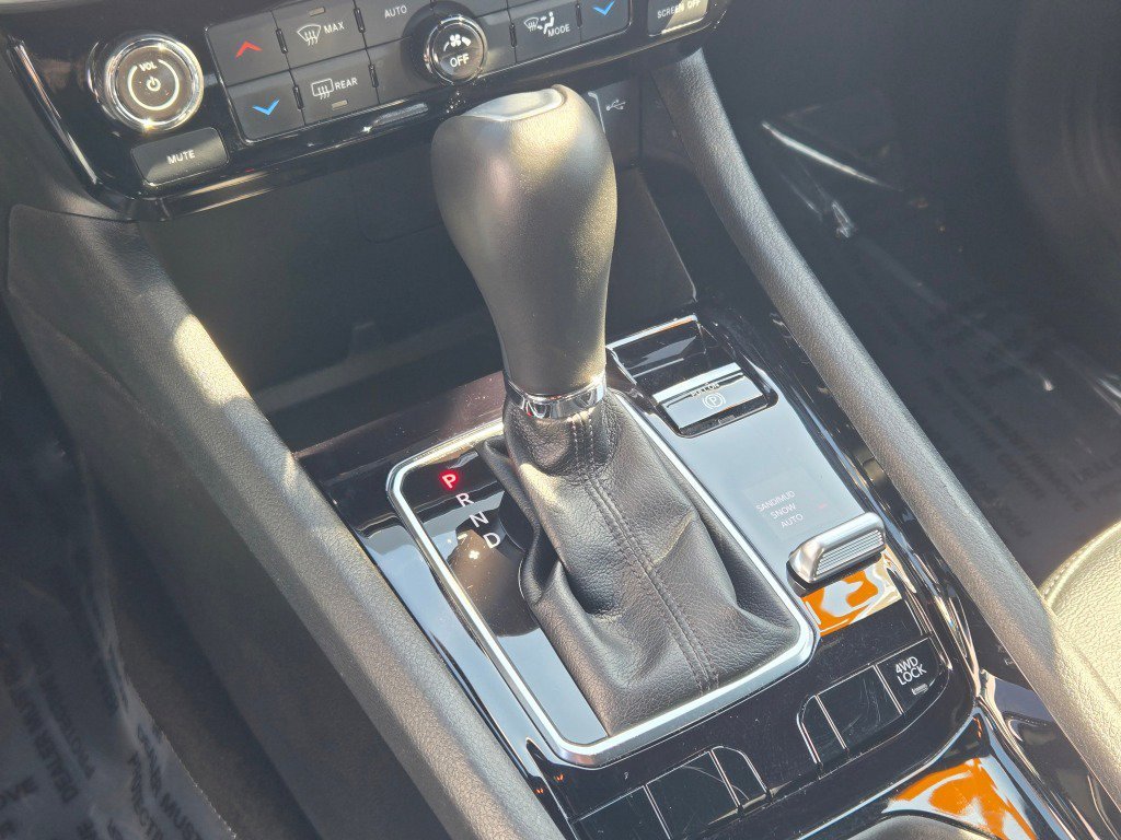 2025 Jeep Compass Limited - Photo 29
