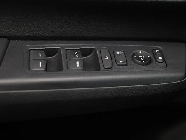 Used 2023 Still Night Pearl Honda Sport image 16