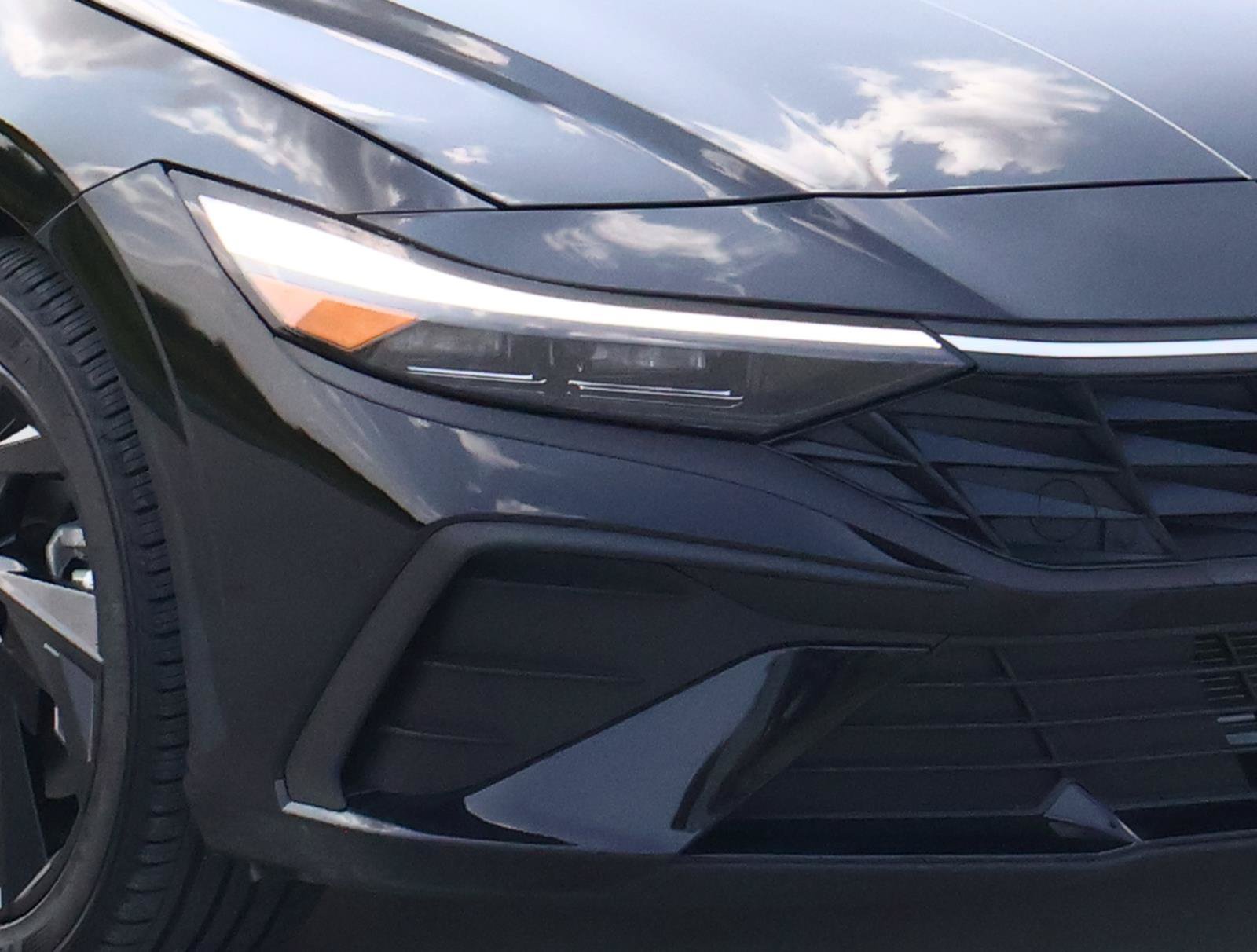 2026 Hyundai Elantra SEL Sport - Photo 7