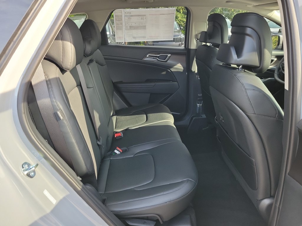 New 2027 Wolf Gray Kia EX image 12