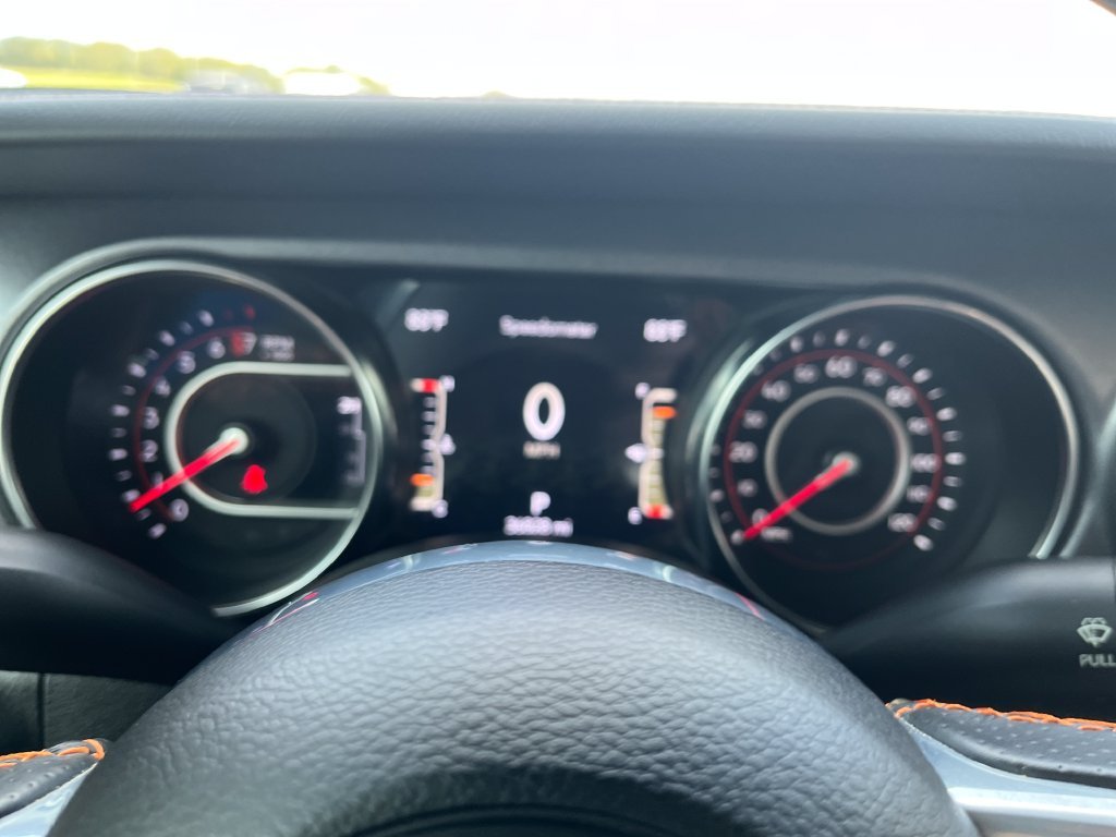 Used 2021 Green Jeep Mojave image 16