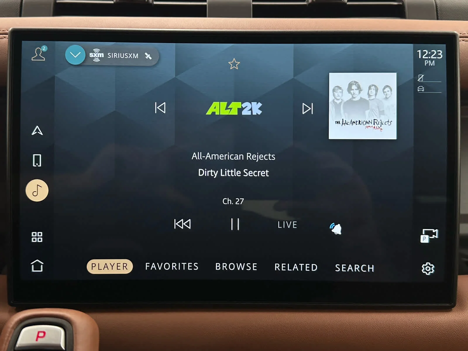 Used 2025 Petra Copper Premium Metallic Land Rover OCTA image 35