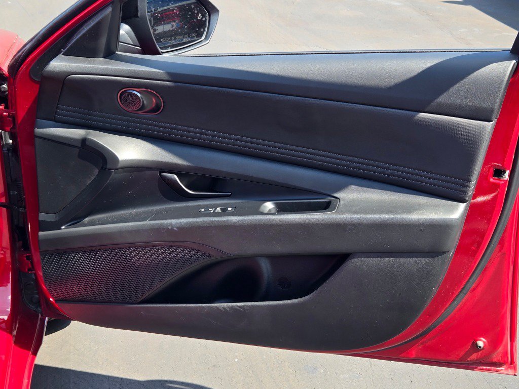 2025 Hyundai Elantra SEL - Photo 6