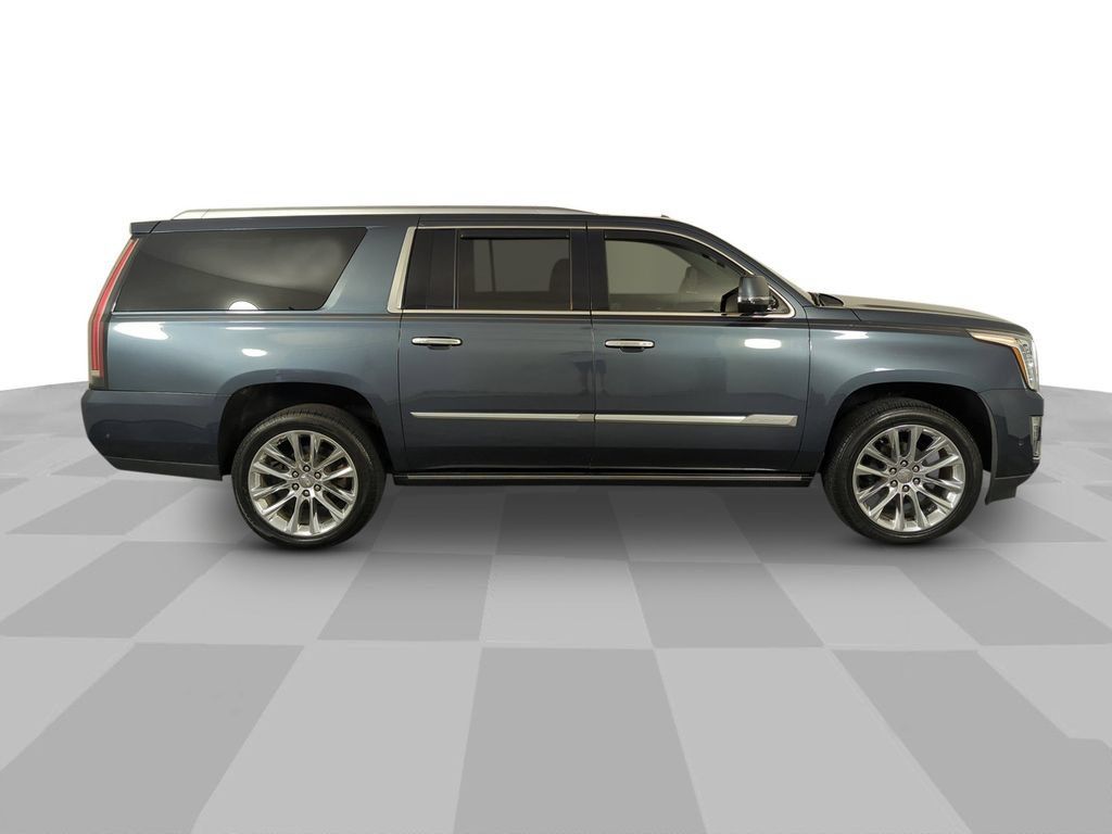 Used 2020 SHADOW METALLIC Cadillac Premium Luxury image 7