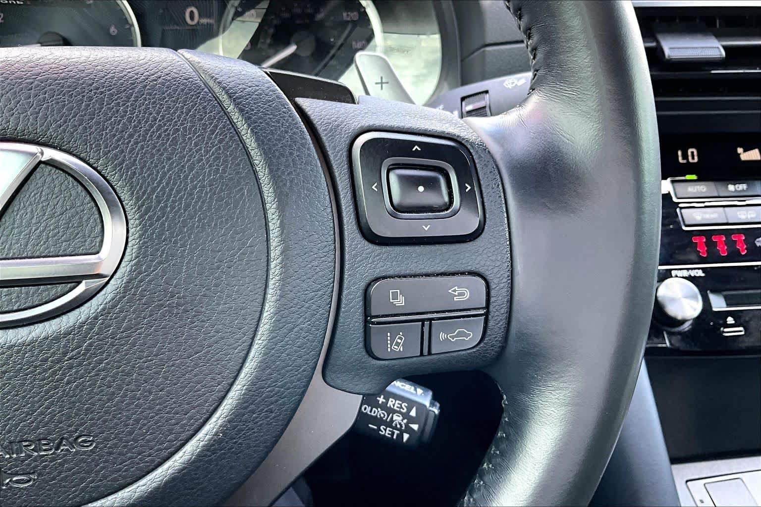 Used 2024 Ultra White Lexus F SPORT Design image 25