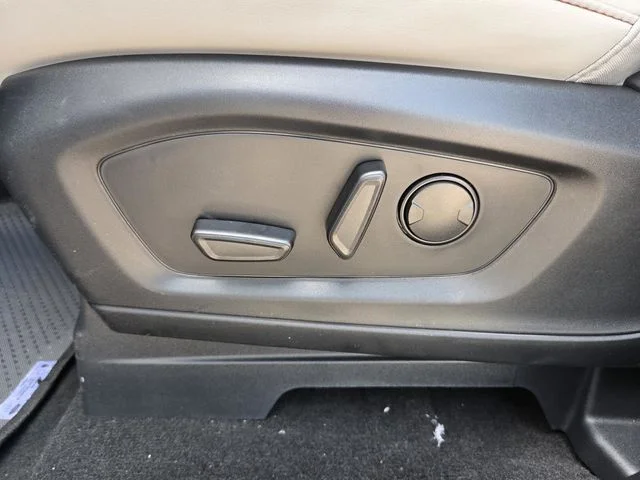 New 2026 Agate Black Metallic Ford Active image 24