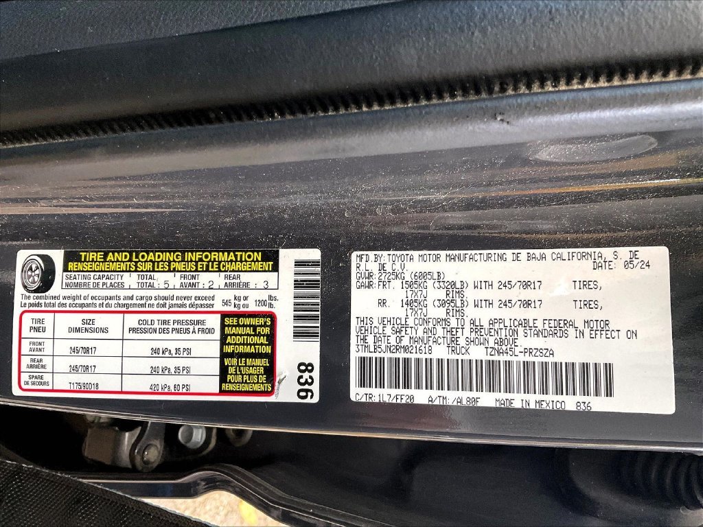 Used 2024 Underground Toyota SR5 image 32