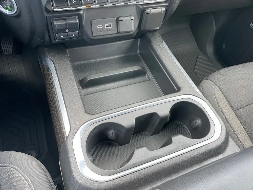 Used 2020 Red Chevrolet RST image 11