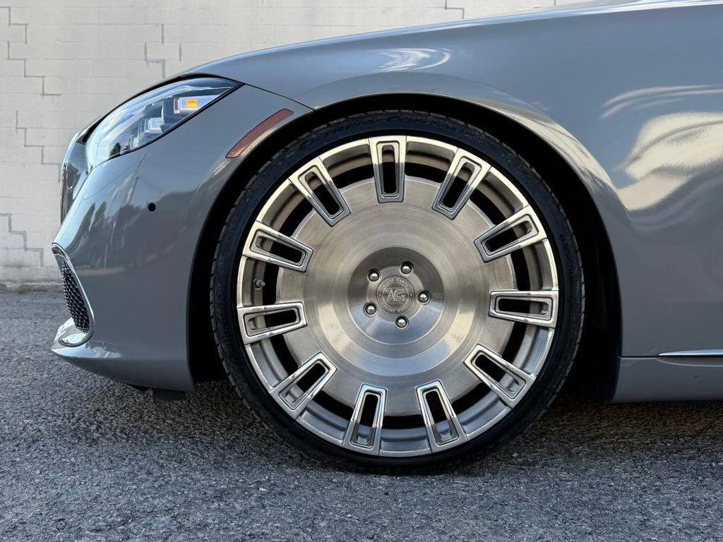 Used 2022 Gray Mercedes-Benz Maybach S 580 image 6