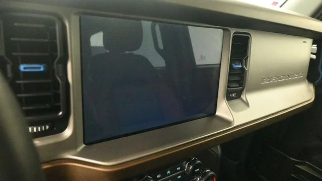 Used 2023 Cactus Green / Gray Ford Outer Banks image 16