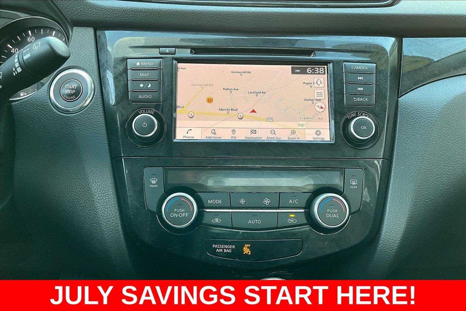 Used 2022 Silver Nissan SL image 19
