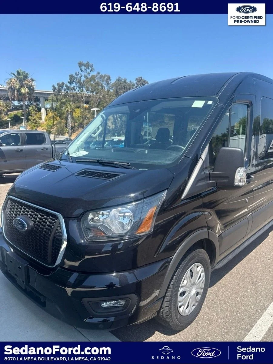 2025 Ford Transit 350 XLT Med Roof Sliding Pass. 148's photo