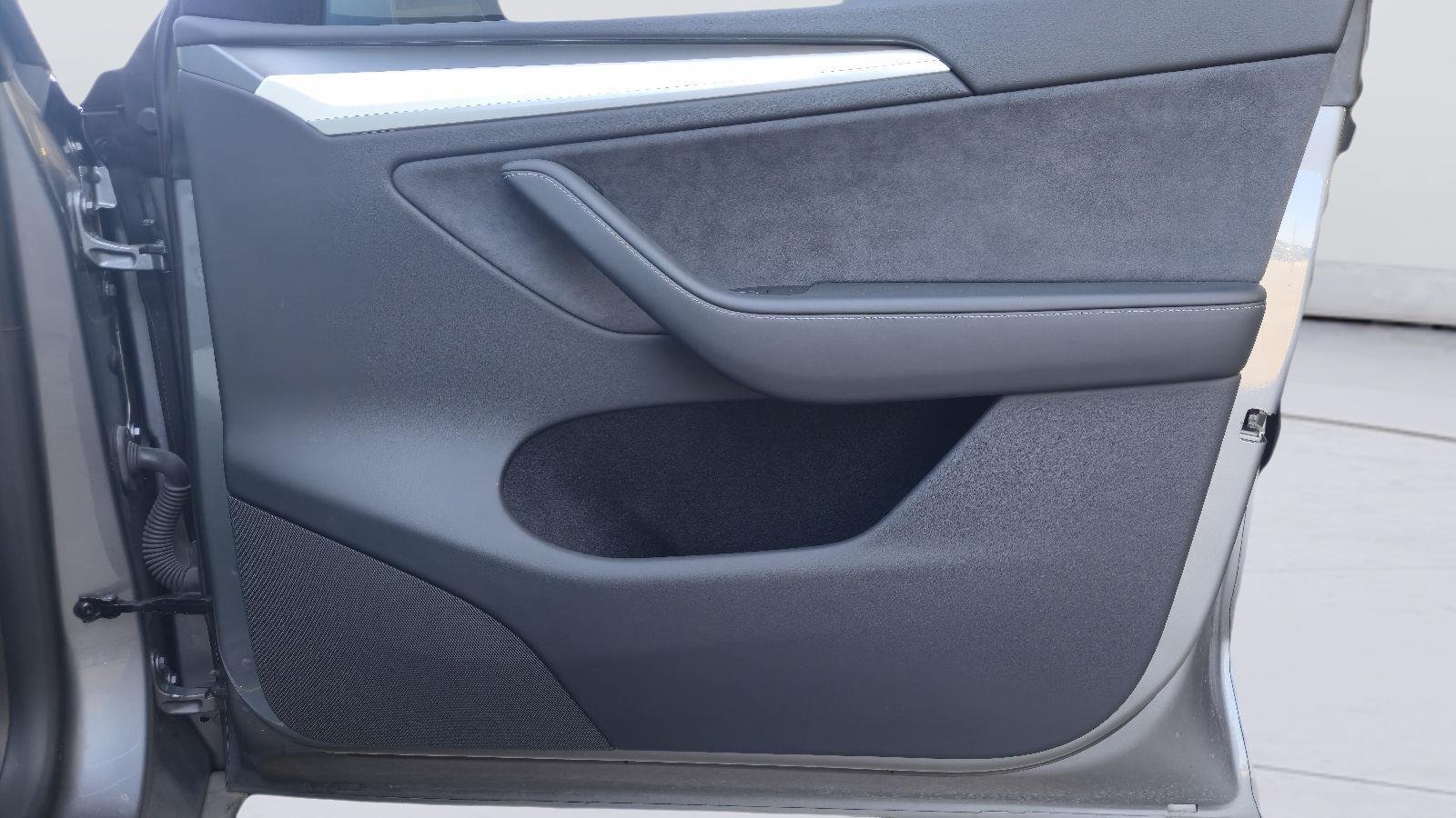 Used 2024 GRAY TESLA  image 21