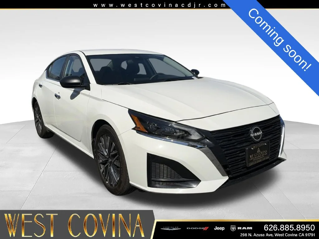 2025 Nissan Altima SV