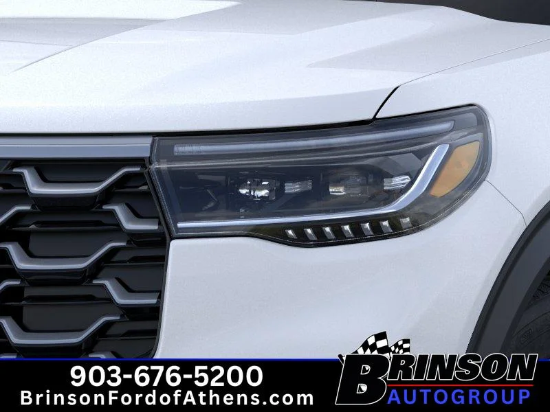 New 2026 Star White Metallic Tri-Coat Ford Platinum™ image 18
