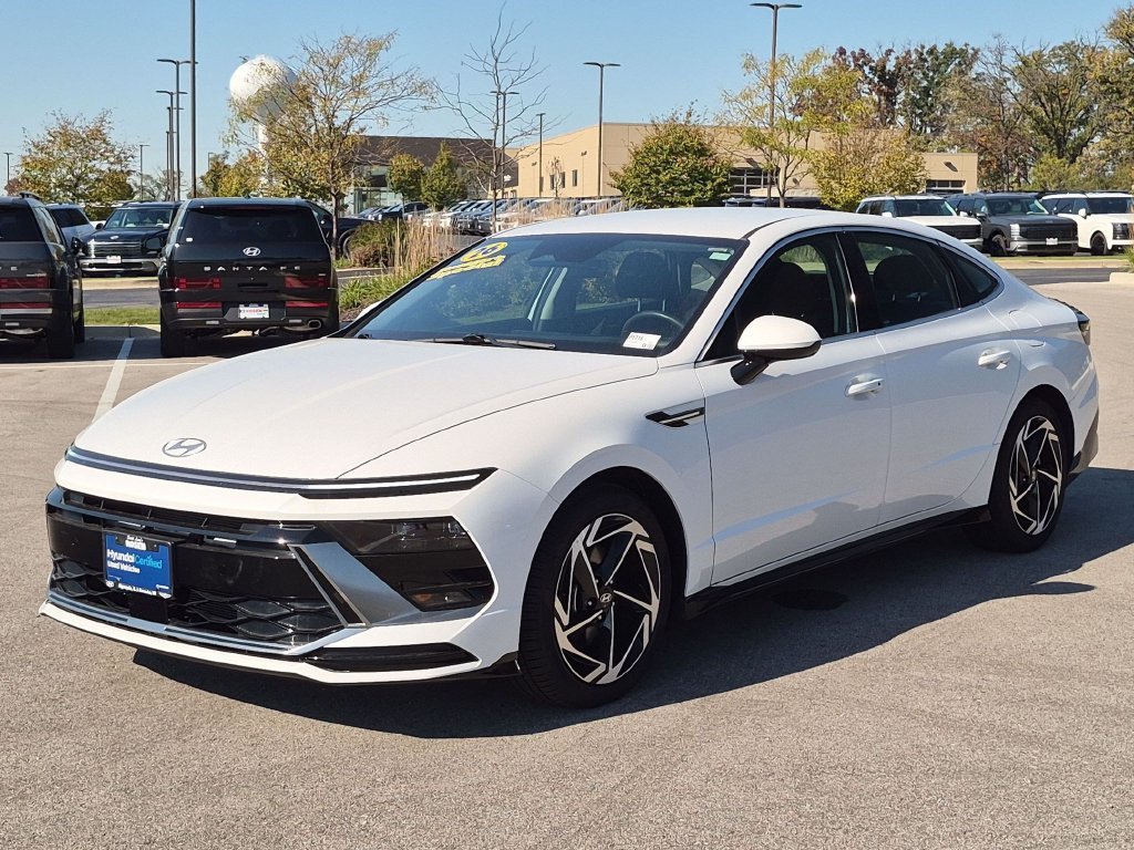 Certified Used 2026 White Hyundai SEL Sport image 3
