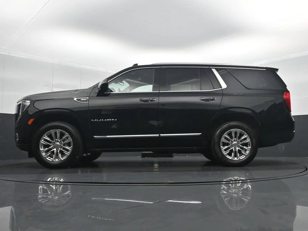 Used 2024 Black GMC SLT image 29