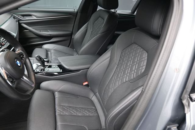 Used 2023 Gray BMW 530i image 19
