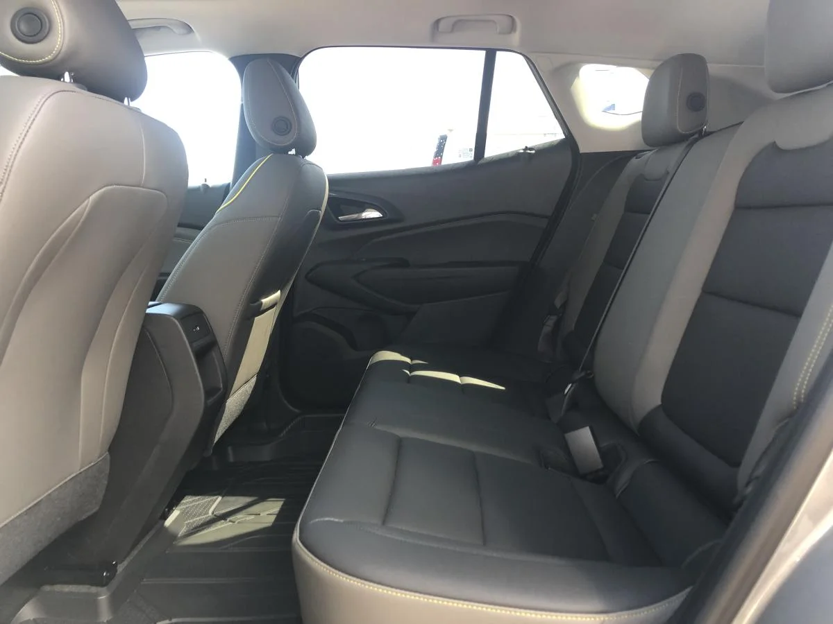 New 2026 Grey Chevrolet Fwd 4dr Activ image 12