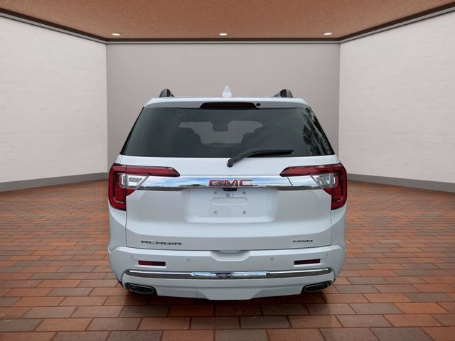 Used 2023 White Frost Tricoat GMC Denali image 33