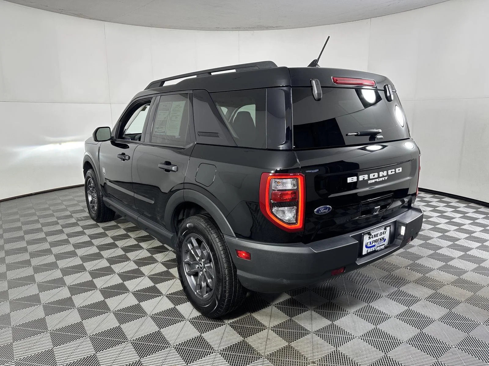 Used 2023 Shadow Black Ford Big Bend image 13