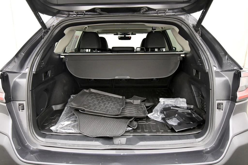 Used 2025 Gray Subaru Limited image 7
