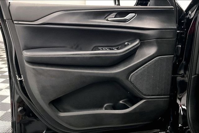 2023 Jeep Grand Cherokee Altitude - Photo 21