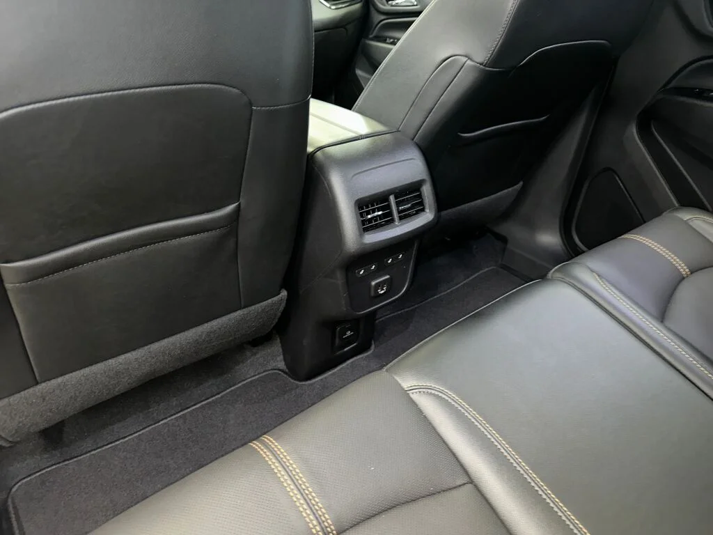 Used 2024 Sterling Gray Metallic Chevrolet Premier image 24