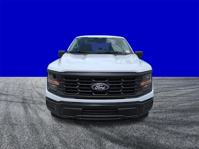 New 2026 White Ford 4X4 CREW CAB XL image 9