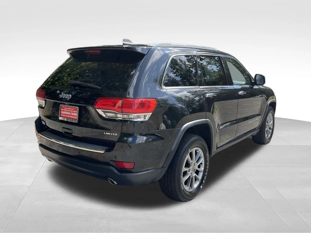 Used 2014 Black Jeep Limited image 4