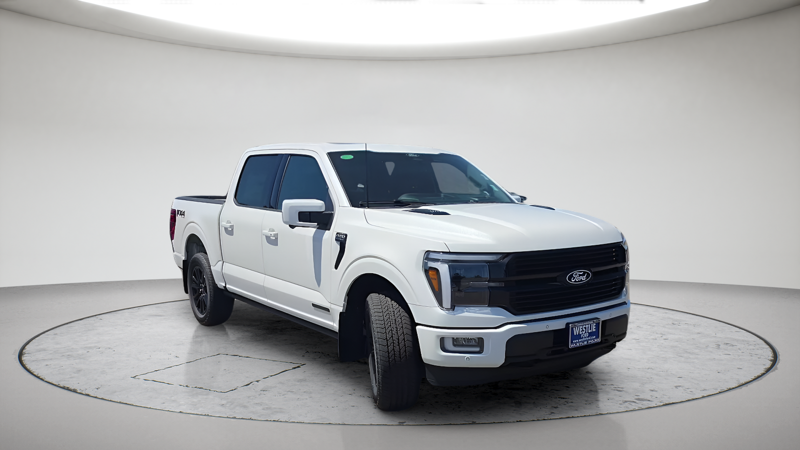 New 2026 Star White Metallic Tri-Coat Ford Platinum® image 3