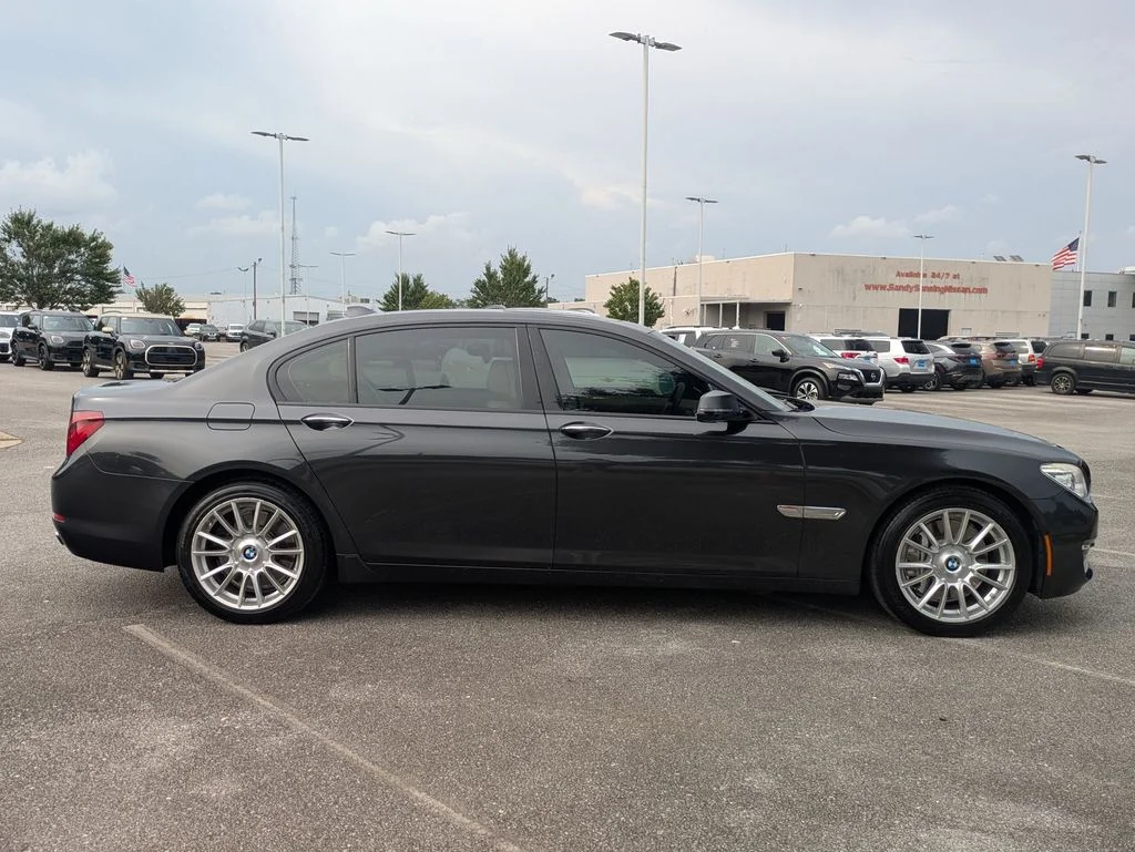 Used 2015 Gray BMW 750Li image 6