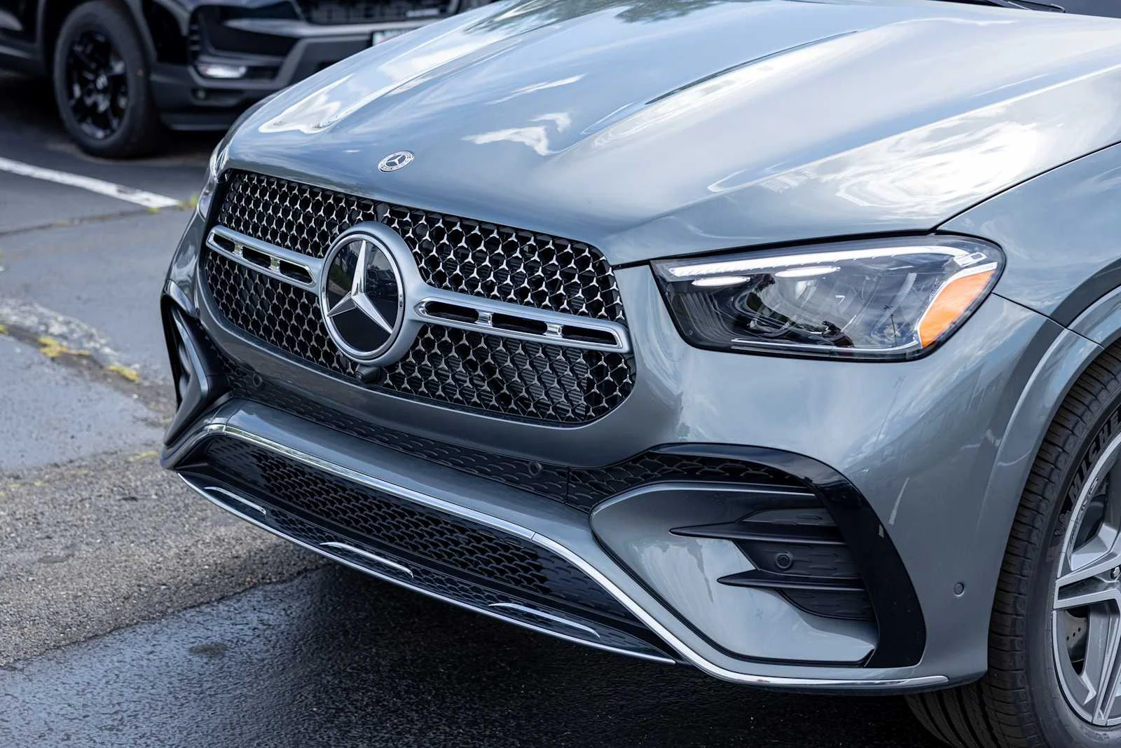 New 2026 Selenite Grey Metallic Mercedes-Benz GLE 450 image 37