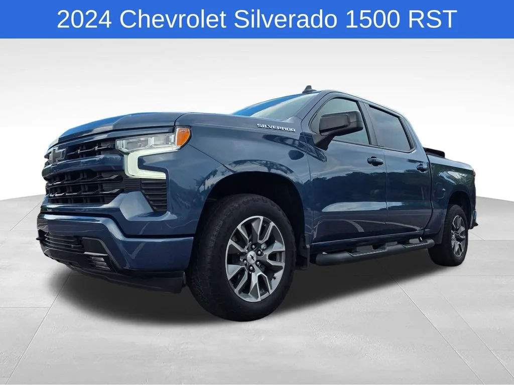 Used 2024 Lakeshore Blue Metallic Chevrolet RST image 10