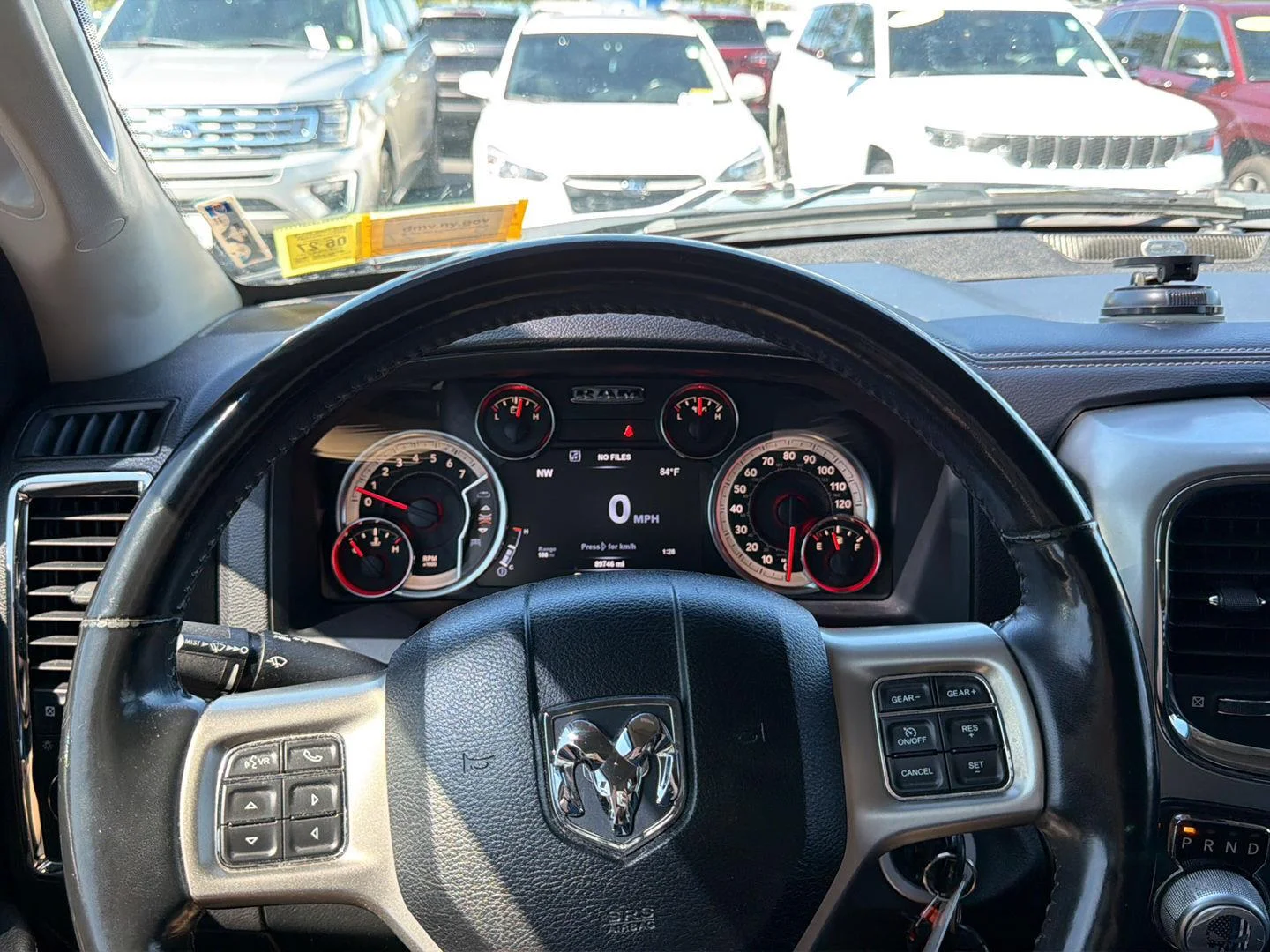 Used 2018  RAM Laramie image 11