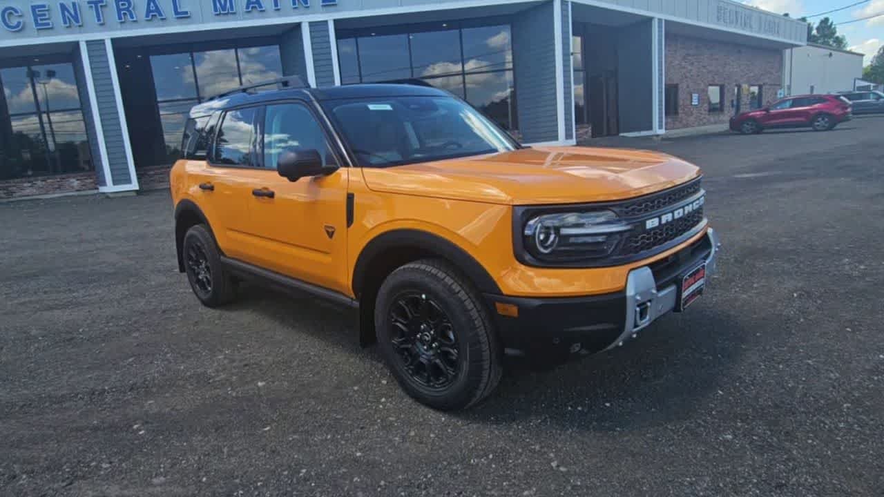 New 2026 Orange Fury Metallic Tri-Coat Ford Badlands image 2