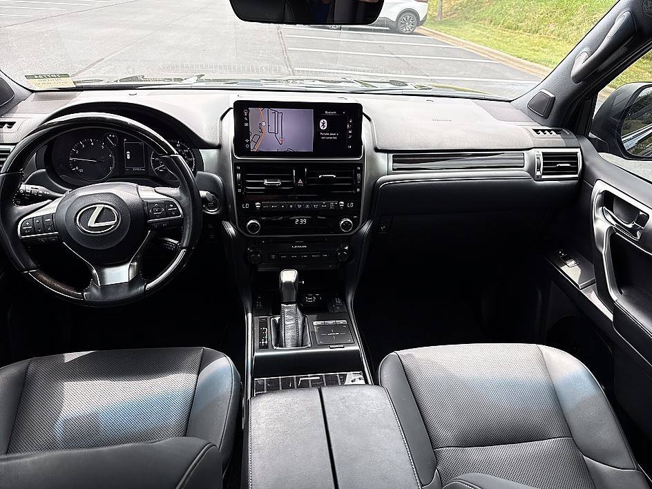 Used 2023 Onyx Black Lexus GX 460 Premium image 19
