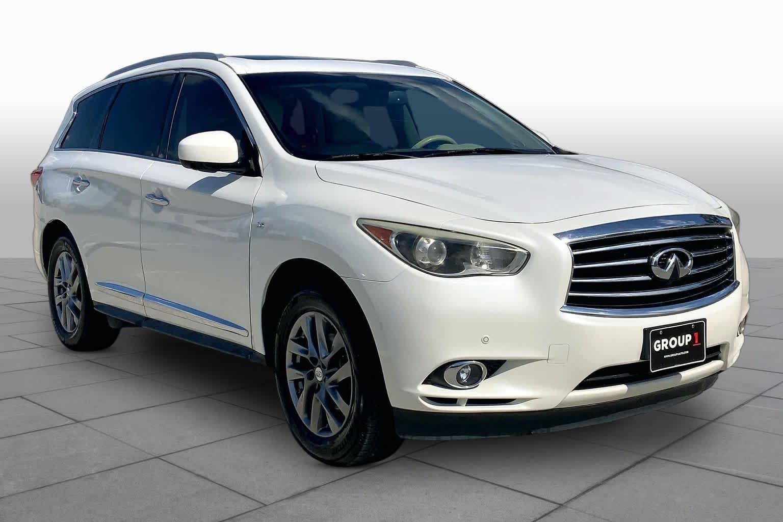 Used 2014 Moonlight White INFINITI  image 3