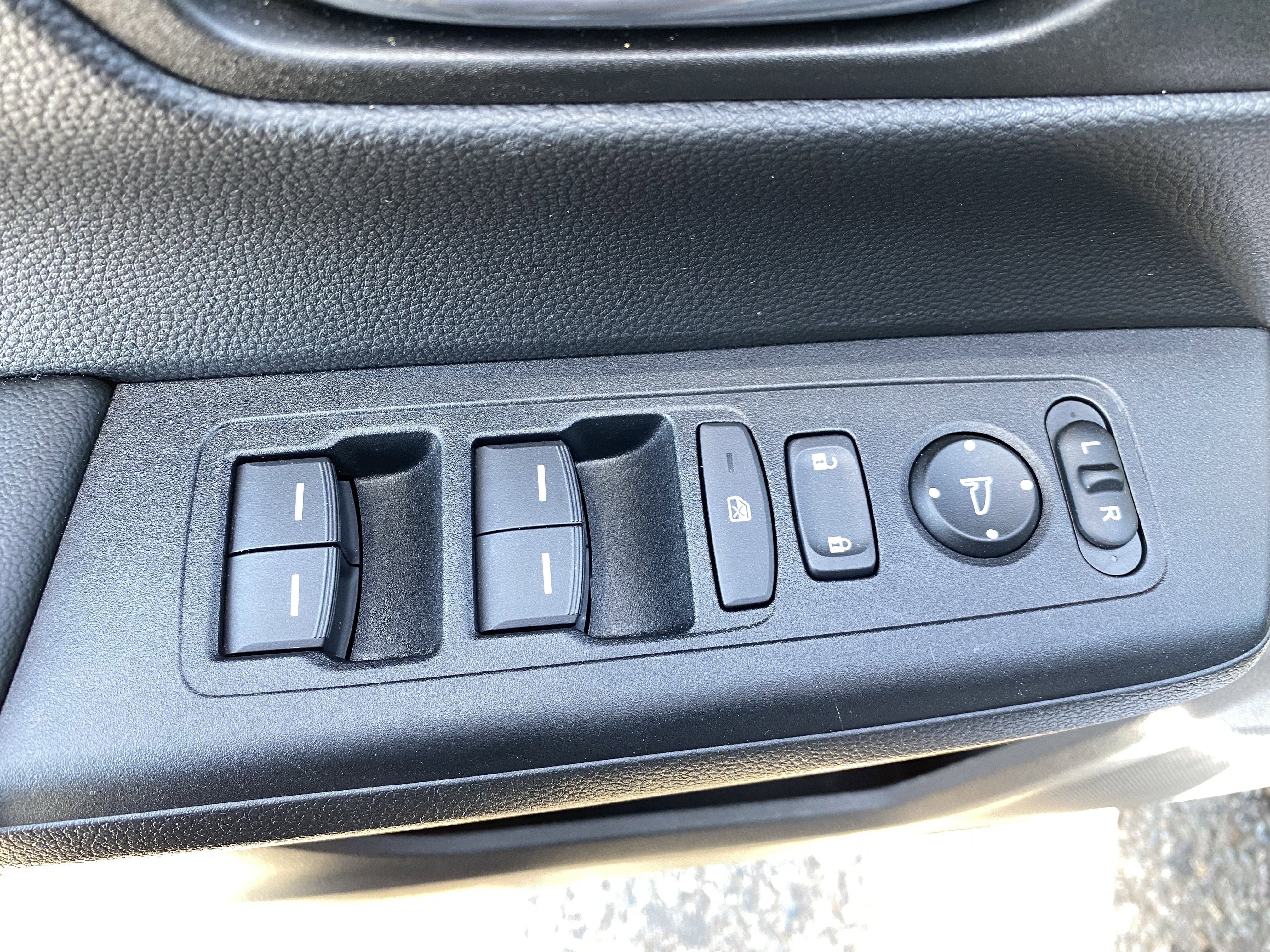 Used 2025 Blue Honda Sport-L image 19