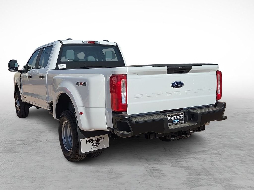 New 2026 Oxford White Ford F-350® XL image 8