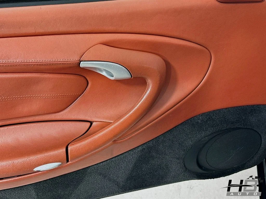Used 2003  Porsche Carrera 4 image 13